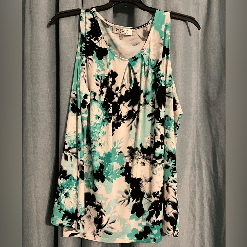 Kasper Women’s Plus Sleeveless Top